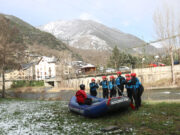 Comença la temporada de ràfting al Pallars Sobirà amb les primeres baixades de turistes per la Noguera Pallaresa